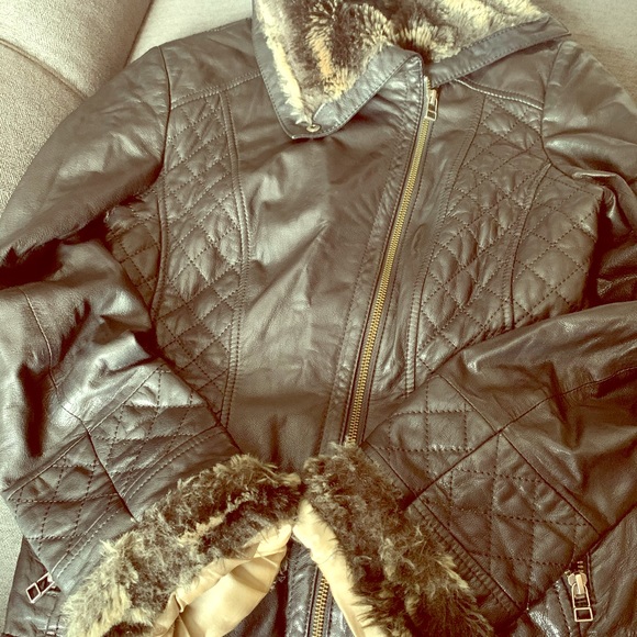 Danier leather jacket - Picture 1 of 4